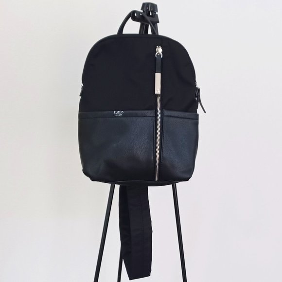 Tutilo New York The Touch Base Collection Black Casual Backpack leather bag main image 2